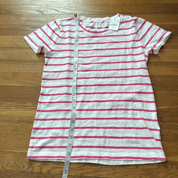 🌷J. Crew pink/white striped Girlfriend tee. Size XS. NWT. - Picture 5 of 9